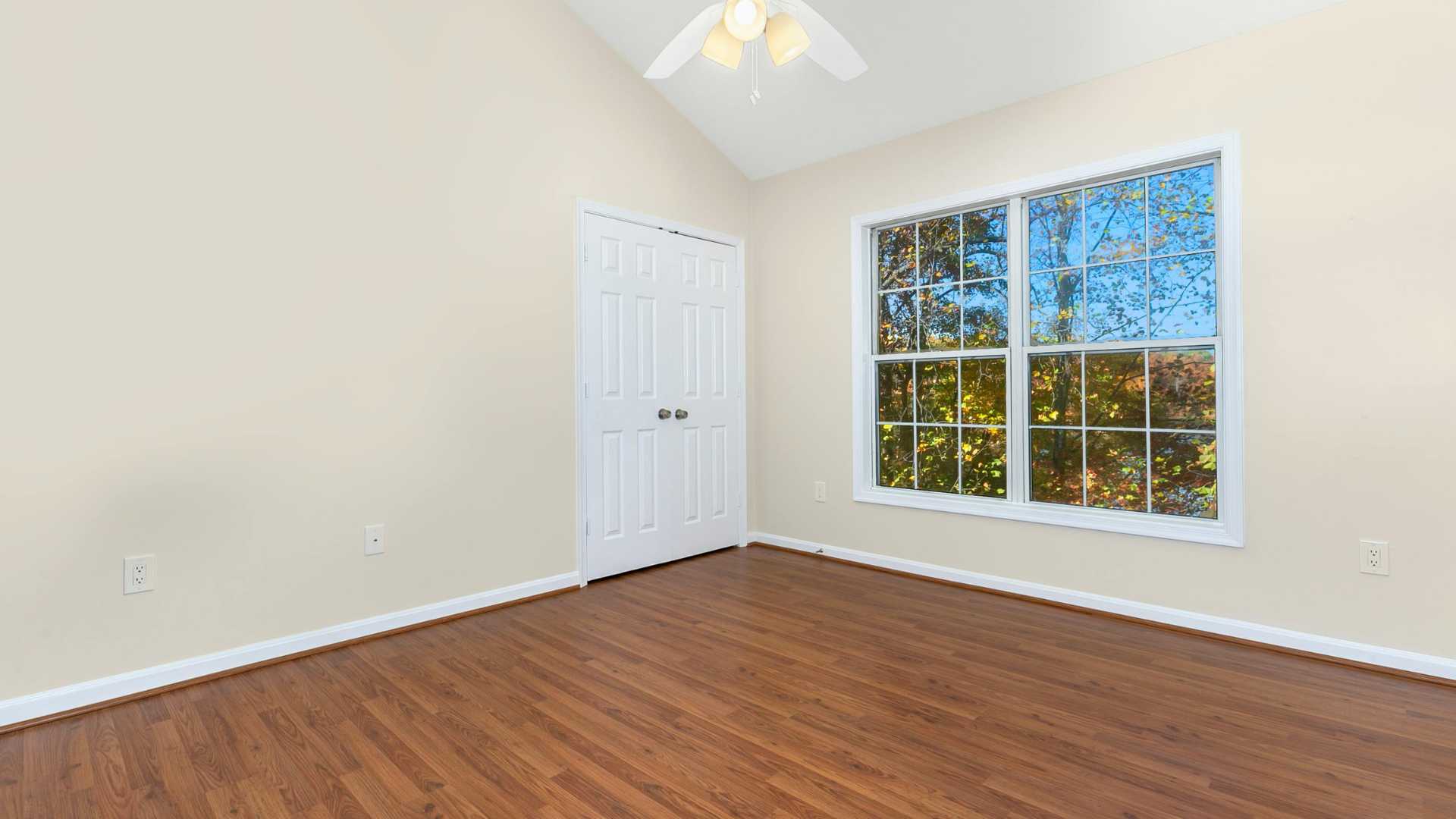 Walnut hardwood dining room installation
